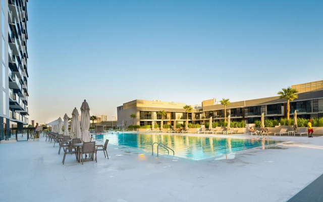 Easygo- Stylish 1bdr Binghatti Corner