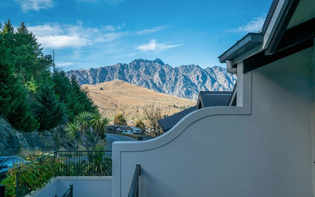 Alpine Loft With Jaw-Dropping View