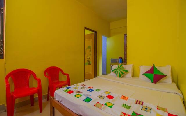 OYO 14087 Home Cheerful 1BHK Calangute