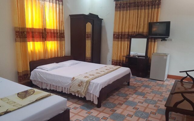 Queen Mini Hotel