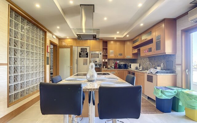 Aparts & Suites summer cascade Alvor