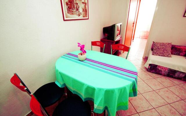Apartments Vesna Mimice