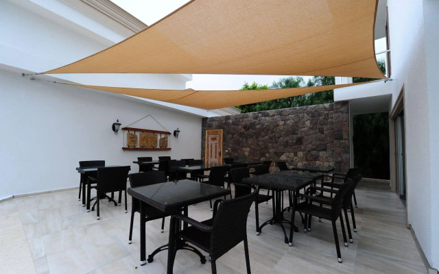Delita Hotel Golturkbuku