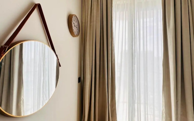 OYO 1287 Home Fully Furnished 1Bed At JVC