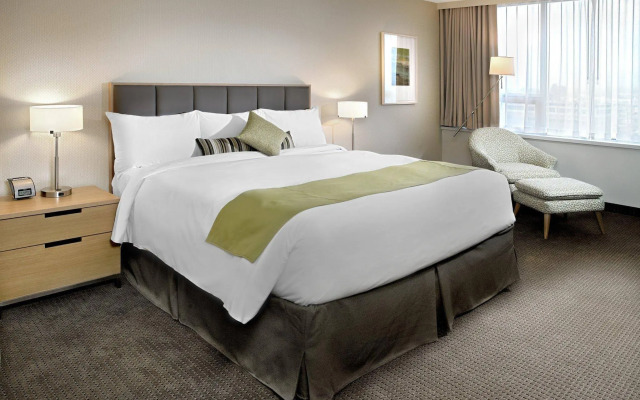 Coast Chilliwack Hotel by APA