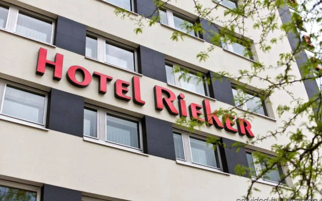 PLAZA INN Rieker Stuttgart Hauptbahnhof