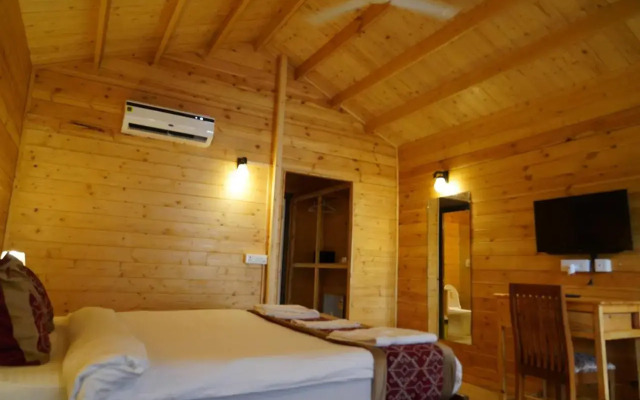 Golden Sands Resort