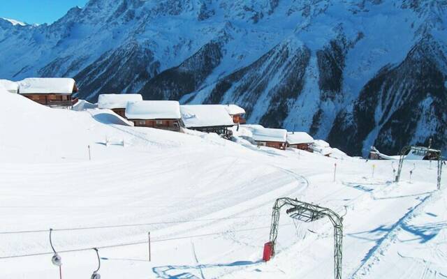 Swiss Chalet