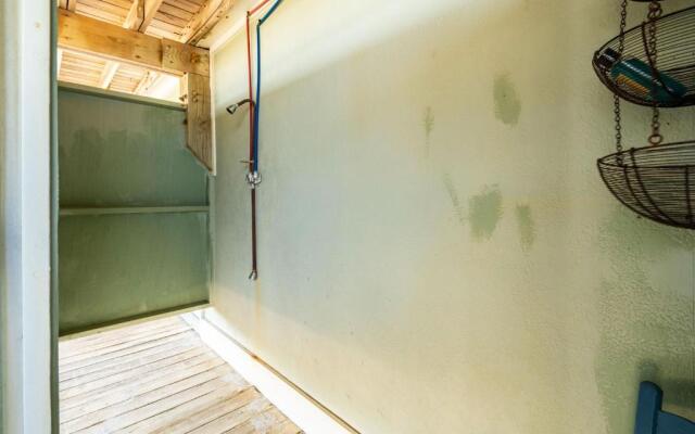 Beach Barracks by Oak Island Accommodations