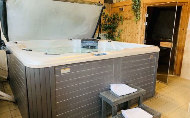 Contact Hôtel - Hôtel les Bleuets & SPA