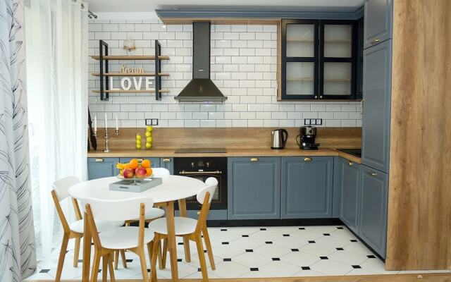 FM Luxury 1-BDR Apartment - City Vibes