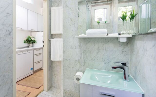 Spacious 2bdr Apartment on Tkalciceva Street