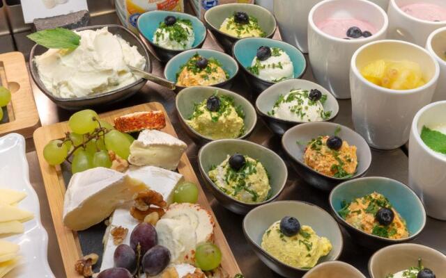 Holiday Inn - the niu, Charly Frankfurt City by IHG