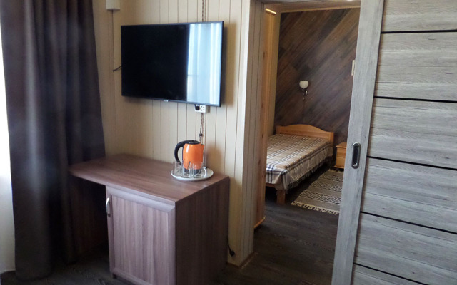 Остров Колочный