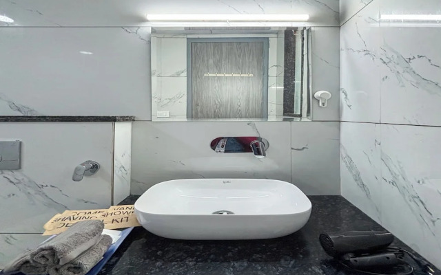 Housr Studio Rooms Sector 30 Gurgaon