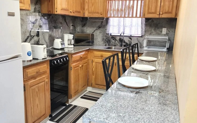 Ideal Executive Suites