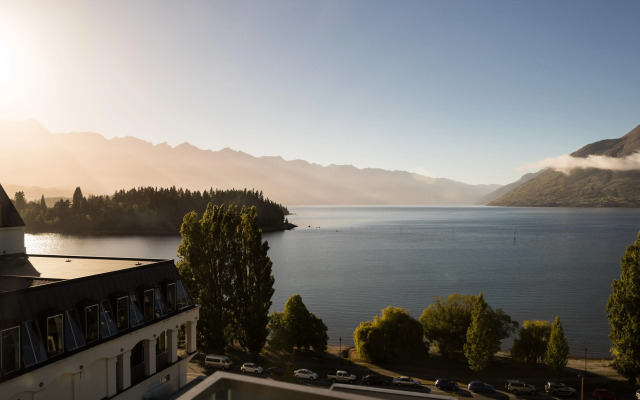 QT Queenstown