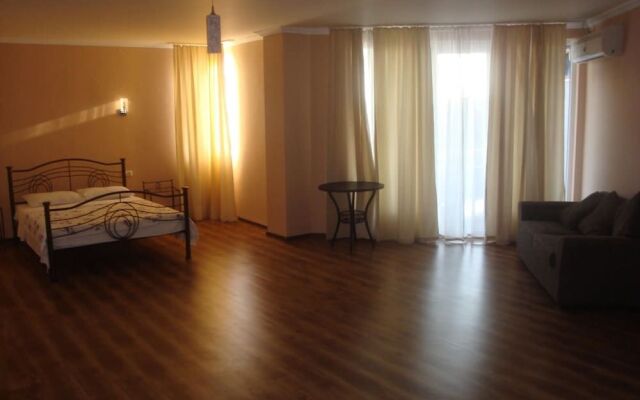 Hotel Argo