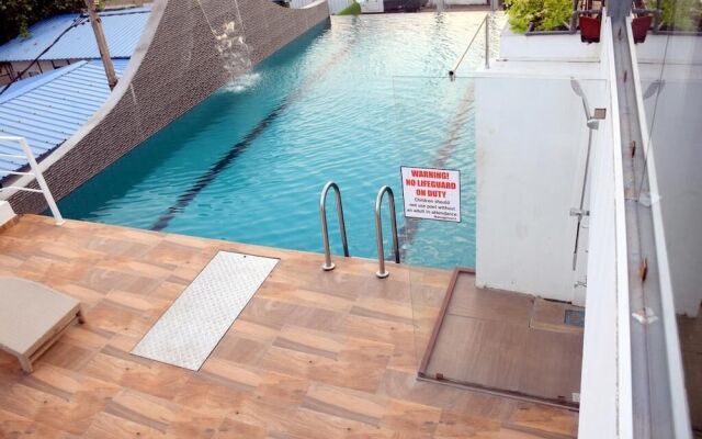 Beach Corridor Hotel & Spa with Free Airport Shuttle