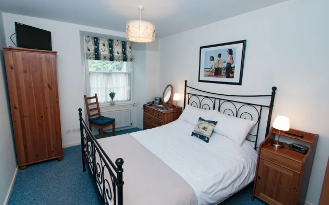 Royal Mile Apartments