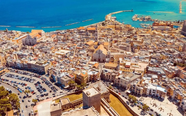 Levante Home in the Centre of Bari