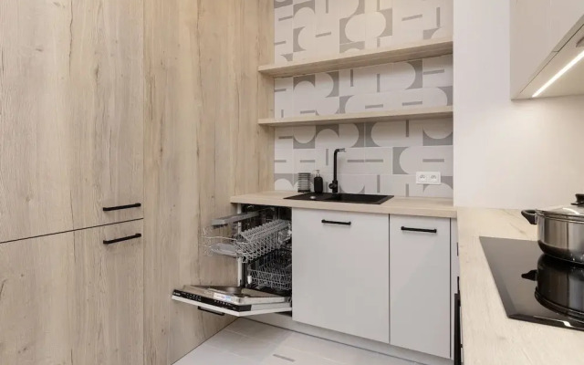 Ostoya Pucka by Renters