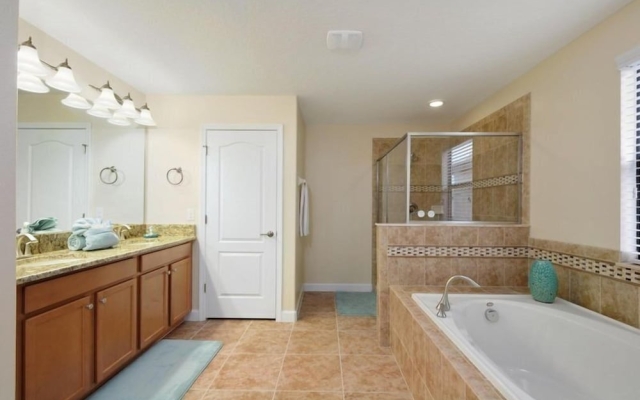 6BR 6BA Villa In ChampionsGate