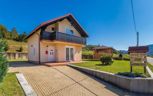 Cozy Holiday Home in Ribarici With Private Garden