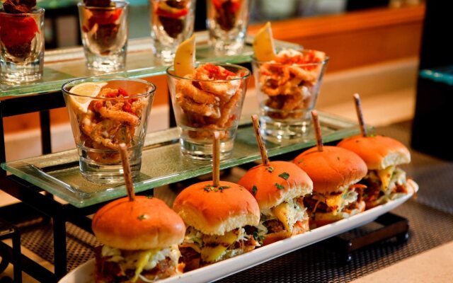 Holiday Inn Tampa Westshore - Airport Area by IHG