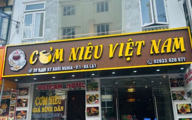 Vietnam Hotel Dalat