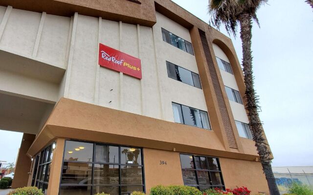 Red Roof PLUS+ Chula Vista