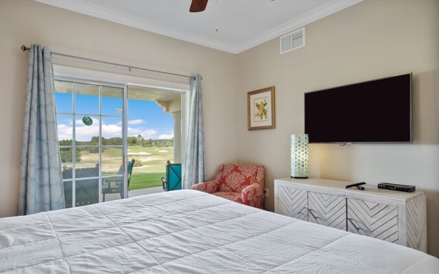 Rvh_326r Centre Court 3 Bedroom Condo