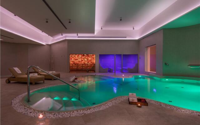 Las Dunas Grand Luxury Hotel