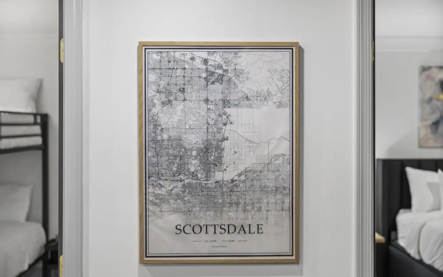 Valley View Chic Home w Backyard Oasis