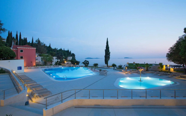 Maistra Select Mlini Villas and Apartments