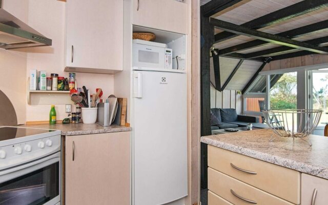 Tranquil Thatched Cottage on Romo-by Traum