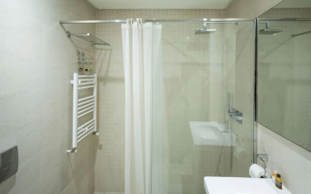 C13 Residence Malaga Cosy and Spacious 1bd in La Marsa