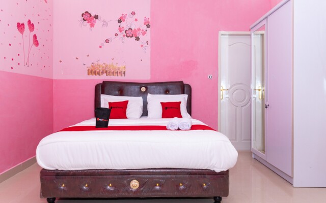 RedDoorz Premium @ Sea Residence Manado