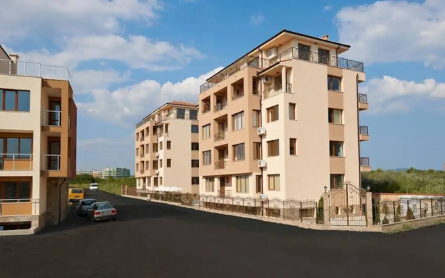Stanny Court ApartHotel