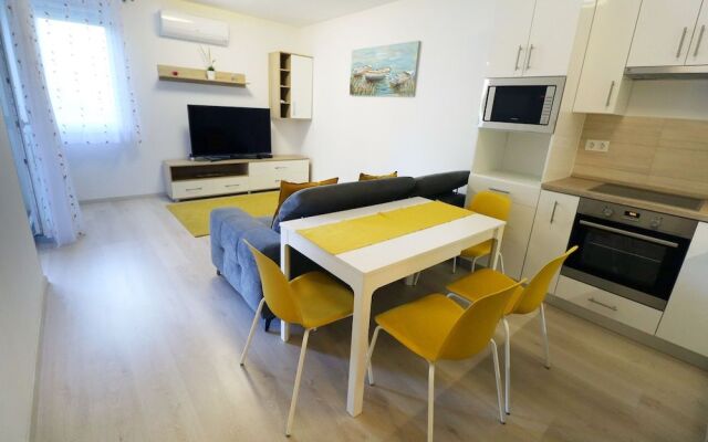 Galerius Golden Beach Apartment