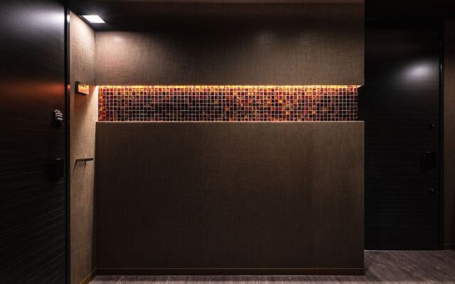 GRAND BASE Mojiko Ekimae