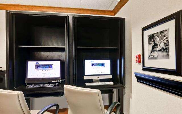 Hampton Inn Memphis-Poplar