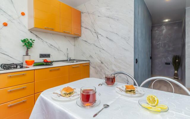 Мои Апарты на улице Коммуны 86