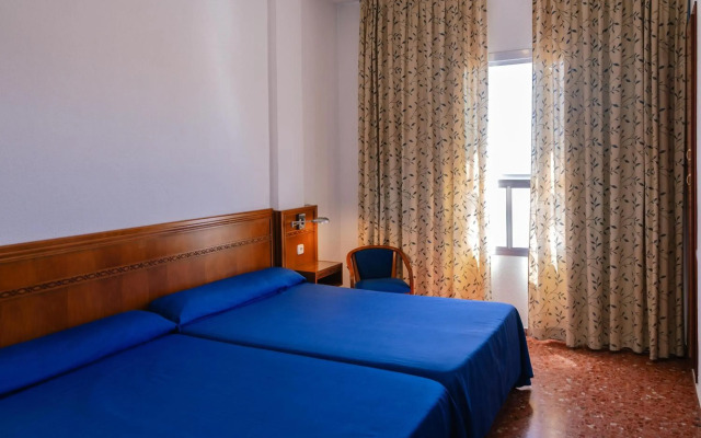 Port Europa Hotel