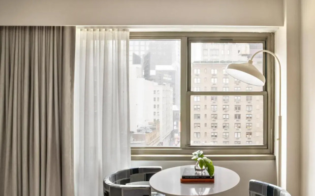 Kimpton Theta New York - Times Square by IHG