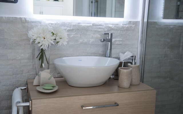 Barcaccia Luxury Suites