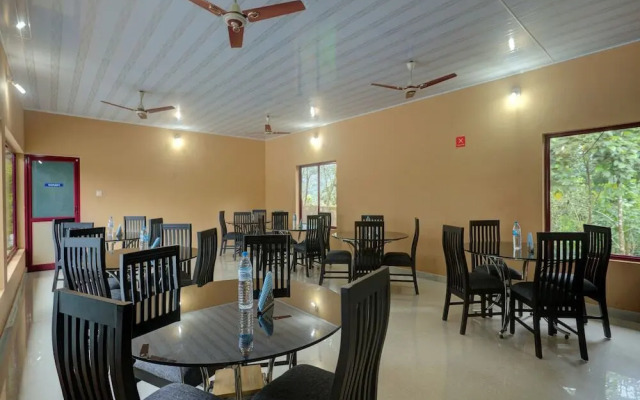 Misty Garden Resorts by OYO Rooms