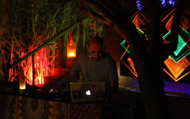Shambala Lodge - Adults Only