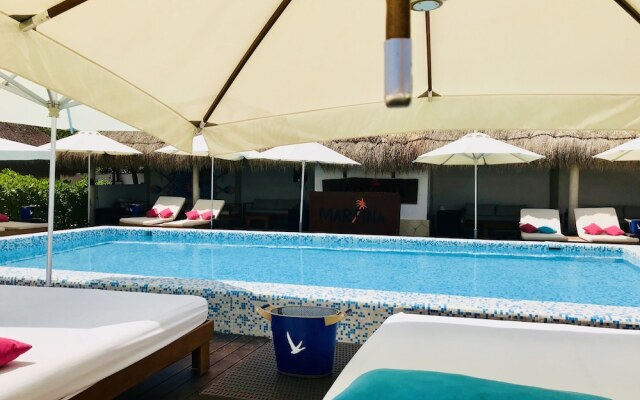 Room in Condo - Condohotel 5th Avenue King Triple Studio