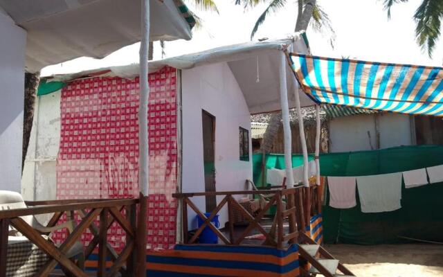 Kashinath Beach Huts